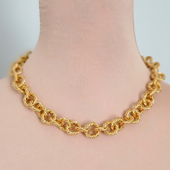 Bellezza Jewelry Bellezza Rope Link Necklace Poshmark